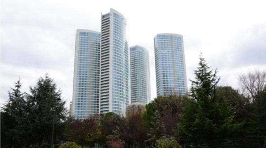 Kadık&ouml;y&rsquo;Deki Taş Yapı G&ouml;kdelenlerinin Iskan Iznine Y&uuml;r&uuml;tmeyi Durdurma