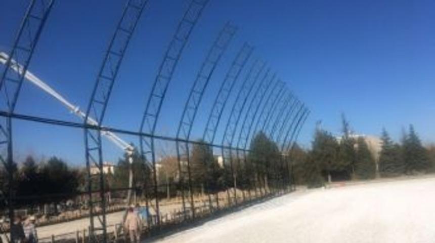 Niğde Belediyesinden &Ouml;zbelde&rsquo;ye Spor Komplesi