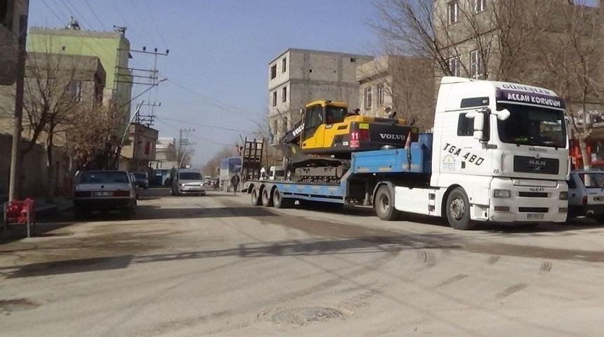 Sınır Hattında Askeri Hareketlilik S&uuml;r&uuml;yor