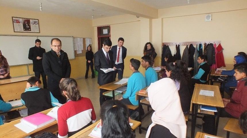 Kaymakam Kırlı’nın Okul Ziyaretlerine Devam Ediyor