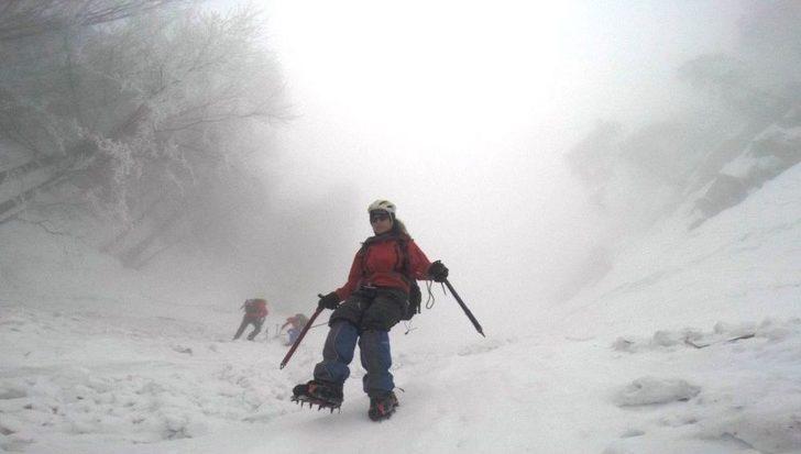 (özel Haber) Dağcıların Uludağ’da Çığ Bölgesinden Müthiş İnişi G2