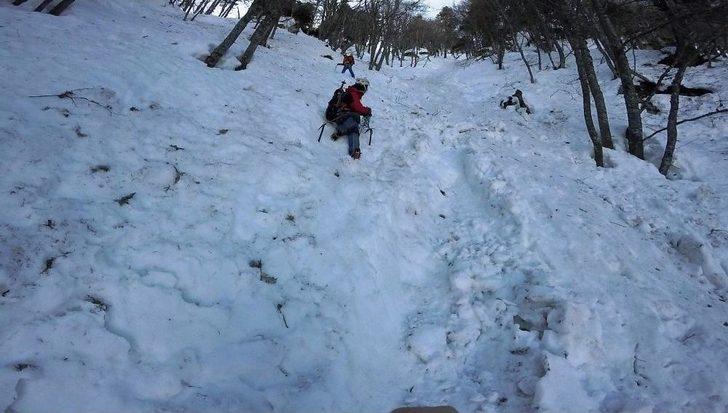 (özel Haber) Dağcıların Uludağ’da Çığ Bölgesinden Müthiş İnişi G5