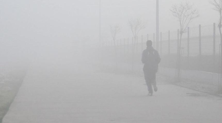 Sis Yalova&rsquo;da Deniz Ulaşımını Vurdu