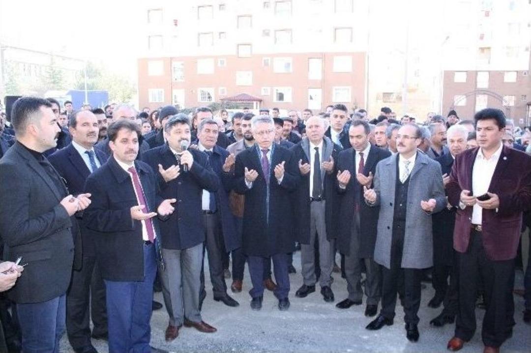 Kapalı Pazar Yeri&rsquo;nin A&ccedil;ılışı Ger&ccedil;ekleştirildi