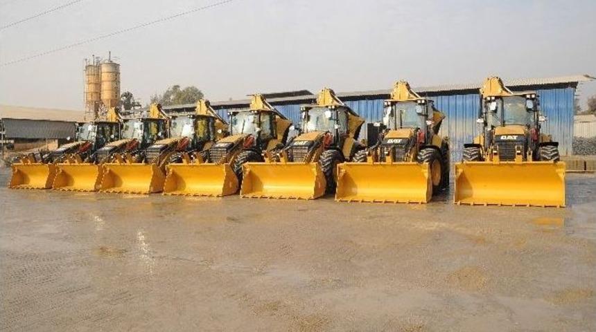 B&uuml;y&uuml;kşehir Ara&ccedil; Filosunu 15 Yeni İş Makinesiyle Genişletti