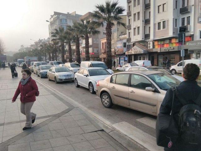 Çanakkale’de Yoğun Sis Deniz Ulaşımını Etkiledi