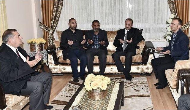 Mamak Belediye Başkanı Akgül, Şehit Ve Gazi Ailelerini Ziyaret Etti 1