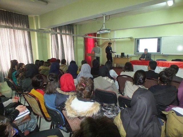 2009 &Ouml;ss Birincisi Doktor Mustafa &Ouml;zt&uuml;rk Malazgirt&rsquo;te Seminer Vermeye Devam Etti 1