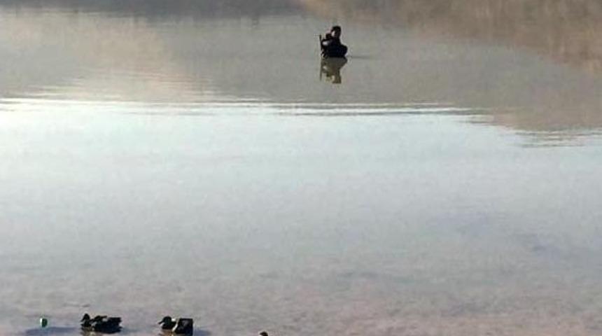 &Ouml;rdek Avına Gitti Bataklığa Saplandı