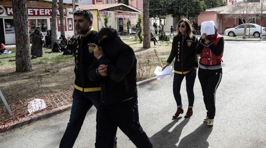 İş Vaadiyle T&uuml;rkiye&rsquo;ye &Ccedil;ağırıp Zorla Fuhuş Yaptırdılar