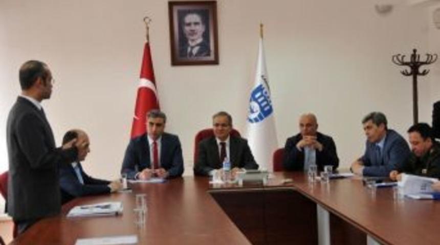 Karaman&rsquo;da 112 Acil &Ccedil;ağrı Merkezi Koordinasyon Kurulu Toplandı