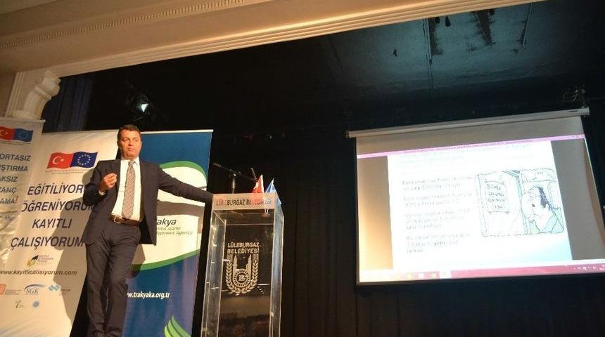 Prof. Dr. Cem Kılı&ccedil;: "d&uuml;nya&rsquo;da Da İşsizlik &Ouml;nemli Bir Problem"