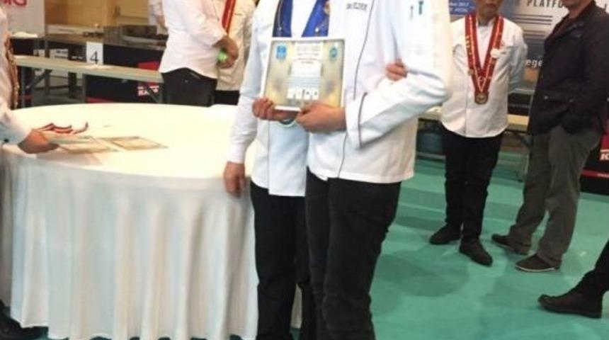 Kızılcahamamlı &Ouml;ğrenci Ege Şefler Şampiyonası&rsquo;nda 4. Oldu