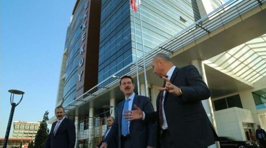 Protokol Yolu &Uuml;zerindeki Tek Belediye