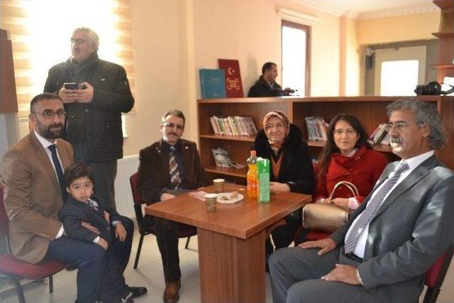 Erzurum&rsquo;da &lsquo;&rsquo;geleceğimiz İ&ccedil;in Ailece El Ele&rsquo;&rsquo; Projesi 1