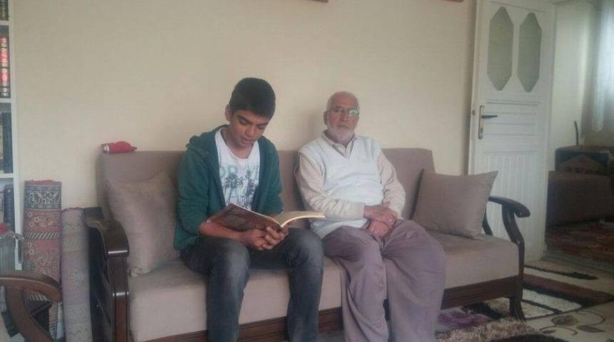 Öğrencilerden Şehidin Ailesine Anlamlı Ziyaret