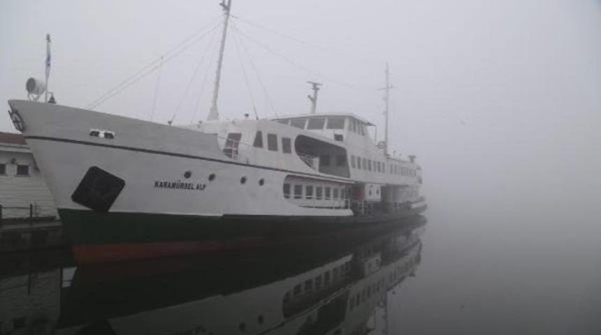 İzmit K&ouml;rfezi'nde Deniz Ulaşımına Sis Engeli