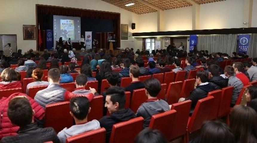 Altepe Gen&ccedil;lerle Buluştu