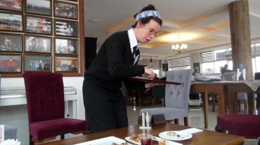 Engelli Kafeden, Istihdam Seferberliğine Katkı