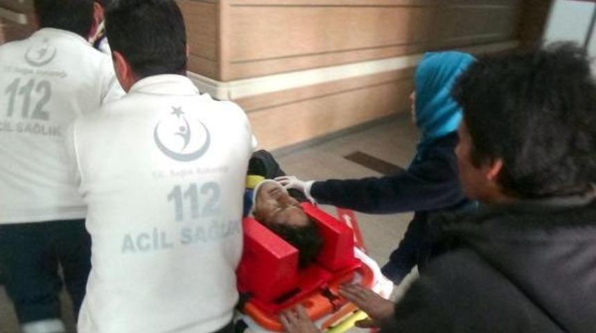 &Ccedil;atıdan D&uuml;şen Afgan Iş&ccedil;i &Ouml;ld&uuml;