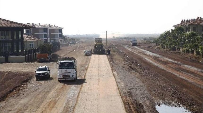 D&ouml;şemealtı Belediyesi&rsquo;nden 32 Ayda 400 Kilometre Yeni Yol
