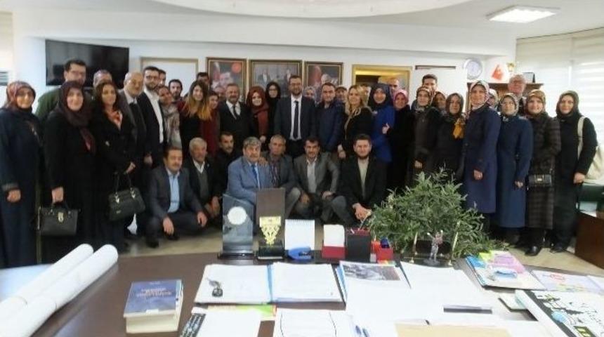 Dursunbey Ak Parti&rsquo;den Burhaniye Ziyareti