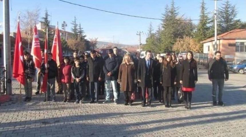 Han&rsquo;da &Ouml;ğretmenler G&uuml;n&uuml; Erken Kutlandı