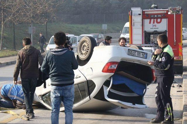 Kontrolden Çıkan Otomobil Takla Attı: 4 Yaralı