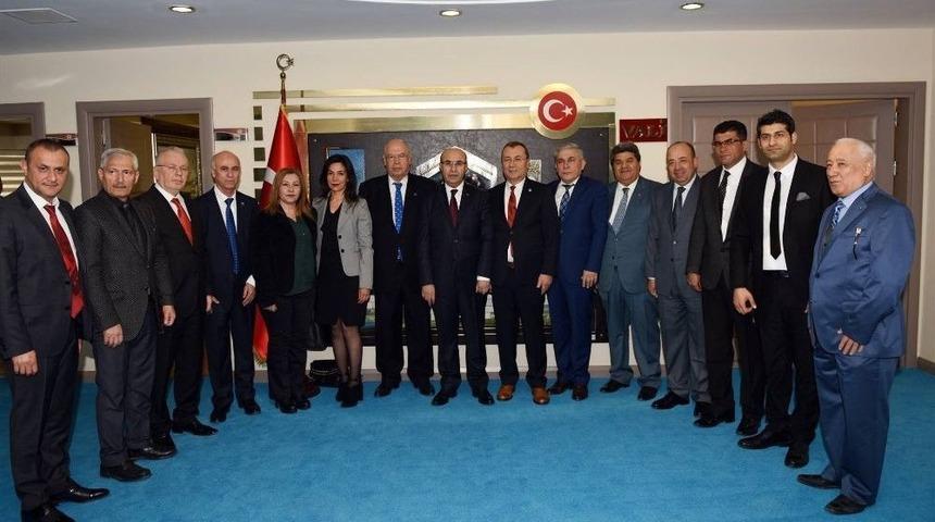 Adana Smmmo&rsquo;dan Vali Demirtaş&rsquo;a &ldquo;muhasebeciler G&uuml;n&uuml;&rdquo; Ziyareti