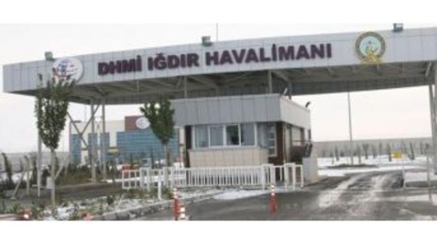 Iğdır’da Uçak Seferleri İptal Edildi