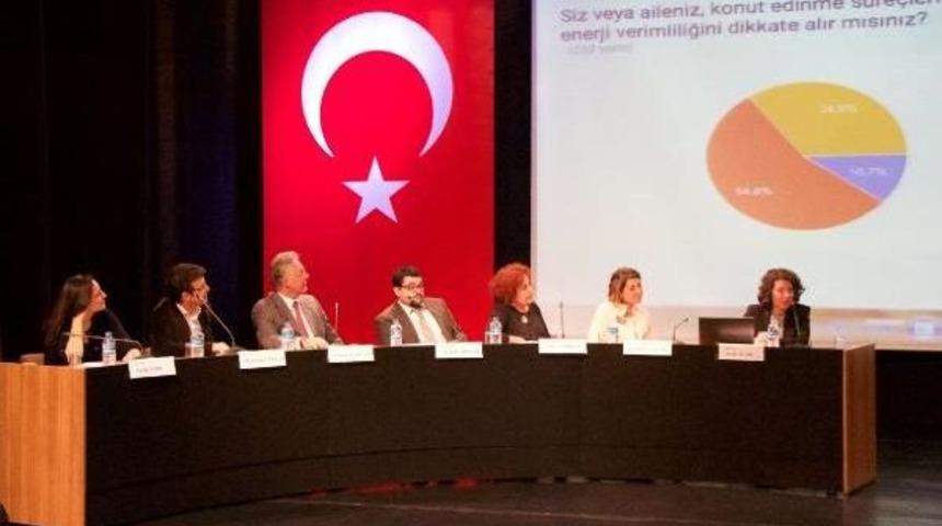 Do&ccedil;. Dr. Sevil Acar: &ldquo;Enerji Sorununun &Ccedil;&ouml;z&uuml;m&uuml; Enerji Kaynağı Tercihlerine Bağlı"