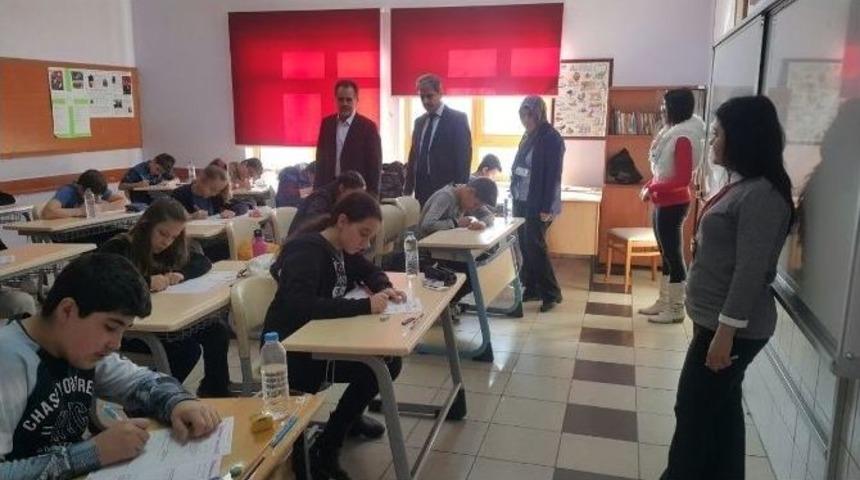 Boz&uuml;y&uuml;k&rsquo;te Teog Sınavının İlk G&uuml;n&uuml; Sorunsuz Tamamlandı