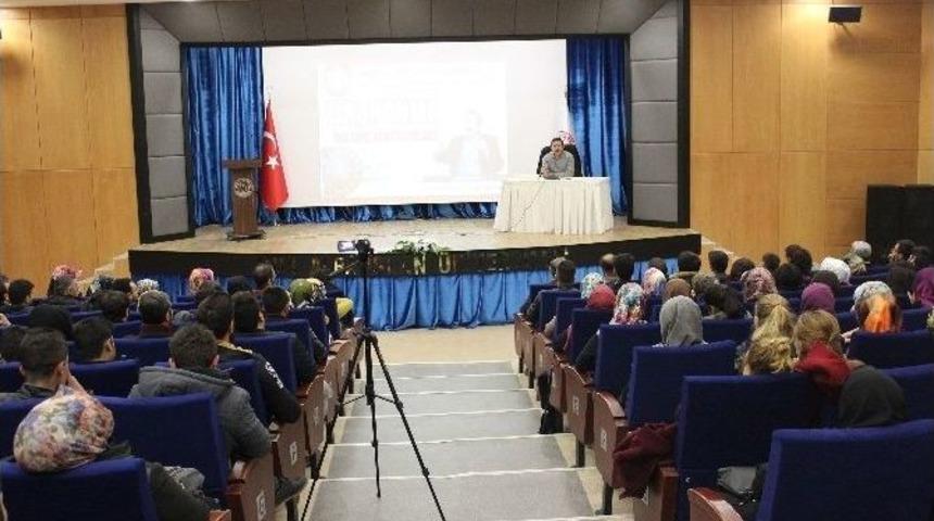 Mş&uuml;&rsquo;de &rsquo;başkanlık Sistemi&rsquo; Semineri