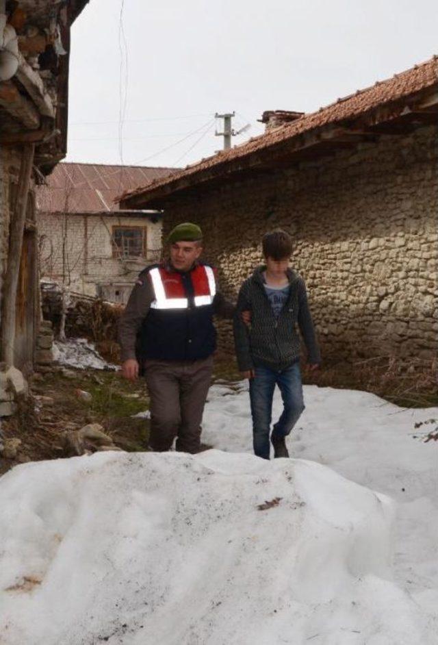 Kayıp Çocuklar Köyde Saklanırken Bulundu