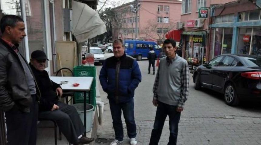 Ayvacık'ta Sarsıntılar S&uuml;r&uuml;yor