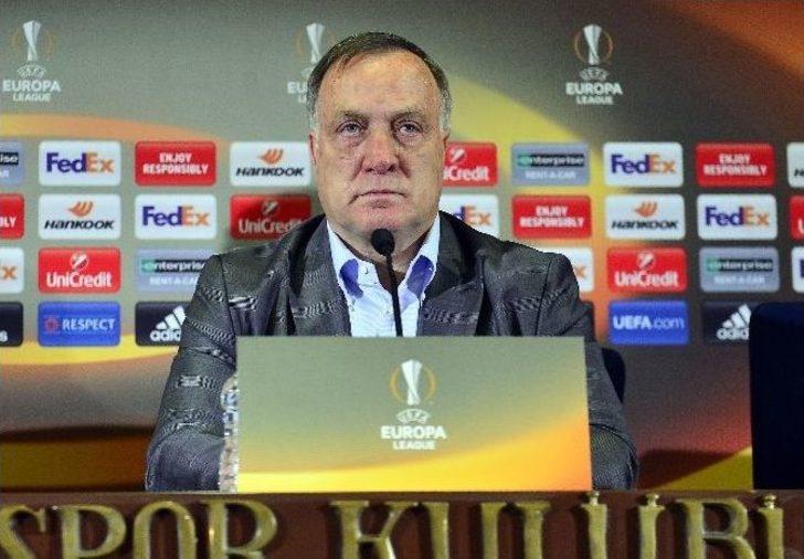 Advocaat, Fenerbahçe günleri için çarpıcı ifadeler kullandı G4