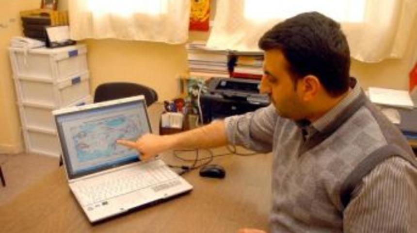 Van'da Peş Peşe Depremler Korkuttu (3)