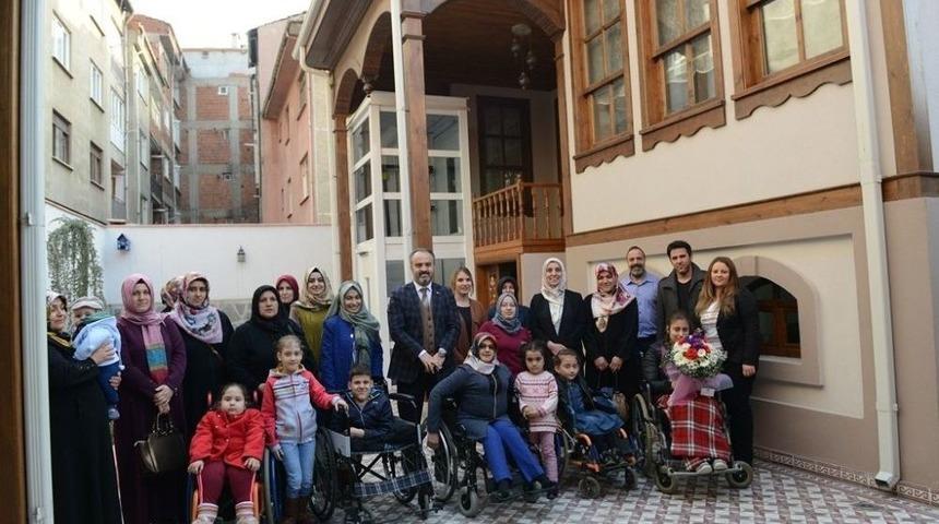 Aktaş, &ldquo;spina Bifida" Hastası &Ccedil;ocuklarla Buluştu