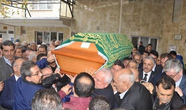 Bakan Ahmet Arslan İzmir&rsquo;de Cenazeye Katıldı 2