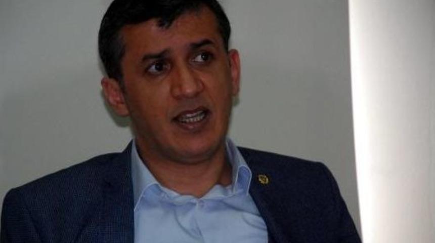 Bucaspor Başkanı Kayışlı Y&ouml;netimle Futbolcularına &Ccedil;ok Sert