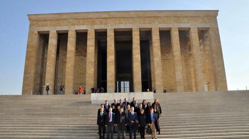 Sivil Savunma Uzmanlarından Anıtkabir&rsquo;e Ziyaret