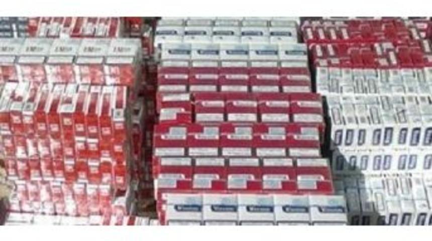 L&uuml;ks Otomobilde 1398 Paket Ka&ccedil;ak Sigara Bulundu