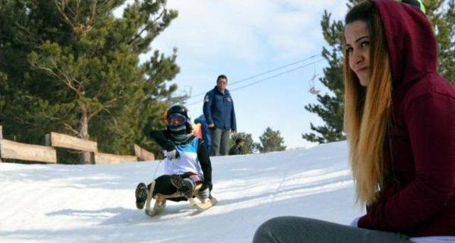 Palandöken'de Kızak Heyecanı