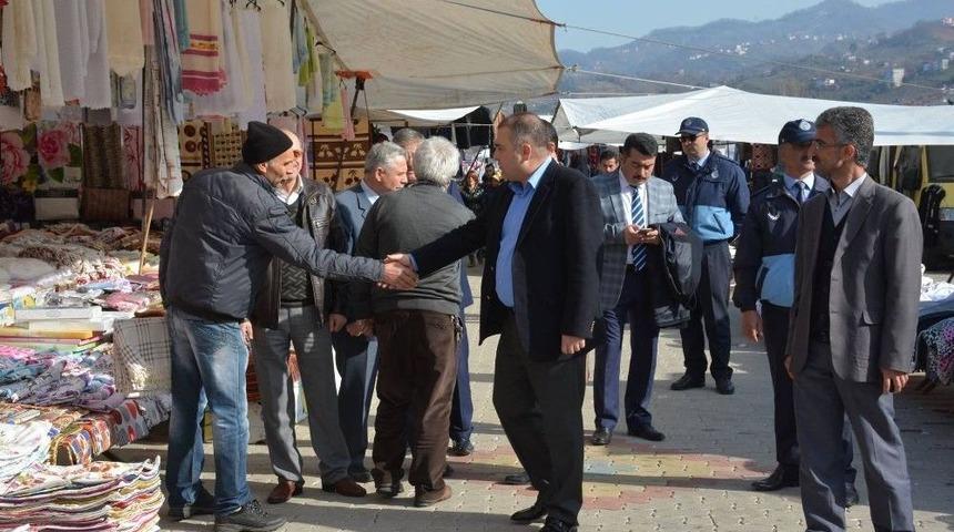 G&ouml;rele Belediye Başkanı Erener, Pazar Yerini Gezdi