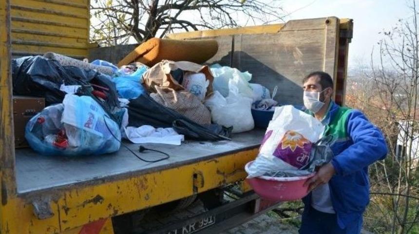 Kocaeli&rsquo;de Bir Evden 3 Ton &rsquo;&ccedil;&ouml;p&rsquo; &Ccedil;ıkarıldı