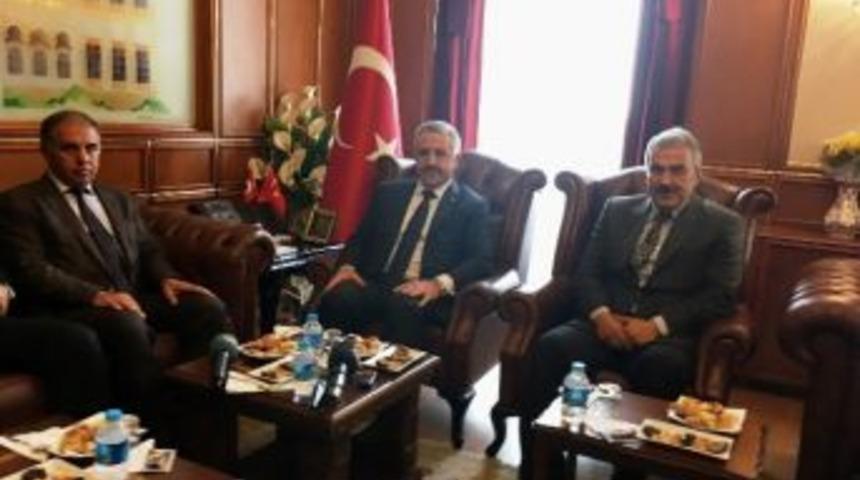 Bakan Arslan&rsquo;dan İzmir Valiliğine Ziyaret