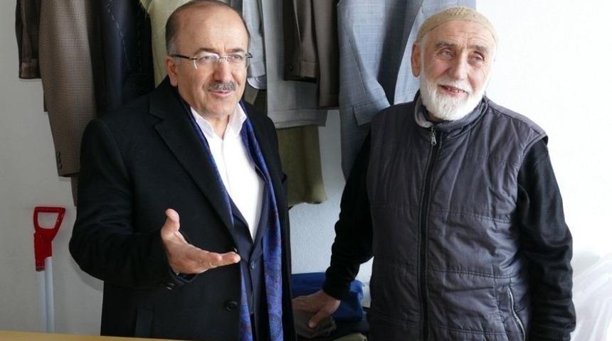 Başkan G&uuml;mr&uuml;k&ccedil;&uuml;oğlu Referandum Turlarına Devam Ediyor