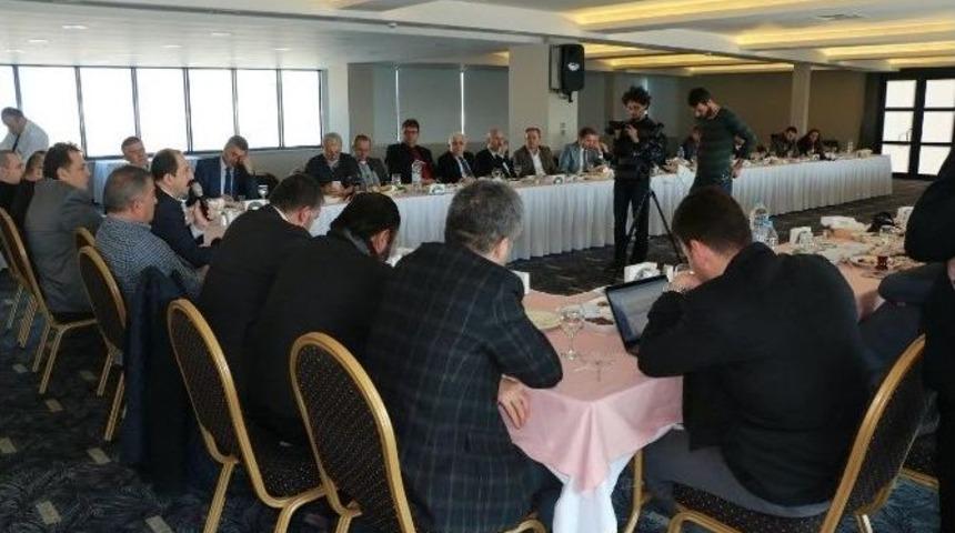 G&ouml;ksel: "taş &Uuml;st&uuml;ne Taş Koymak İ&ccedil;in Varız"