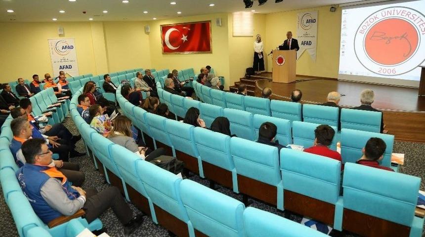 Sivil Savunma G&uuml;n&uuml; Ve Deprem Haftası Etkinliği D&uuml;zenledi