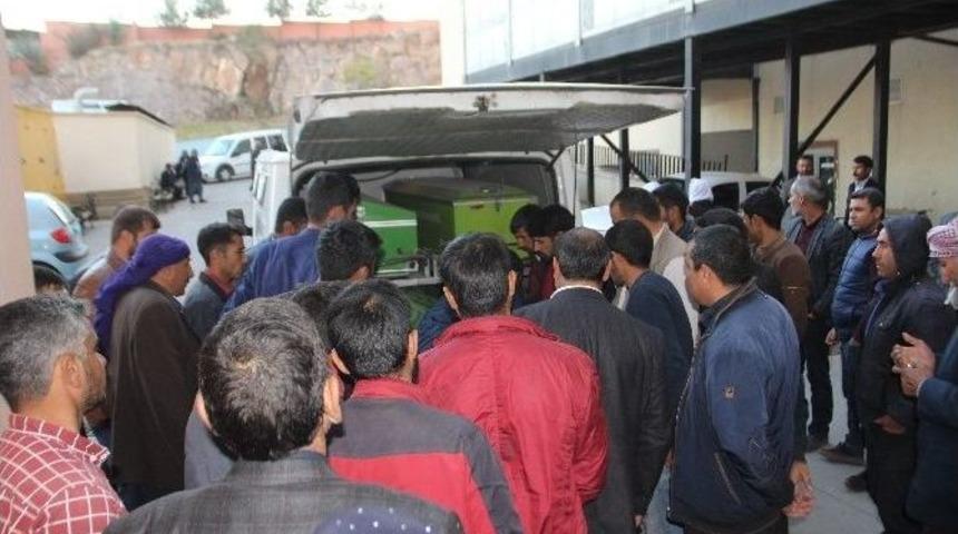 Kamyonetin Ezdiği &Ccedil;ocuk Hayatını Kaybetti